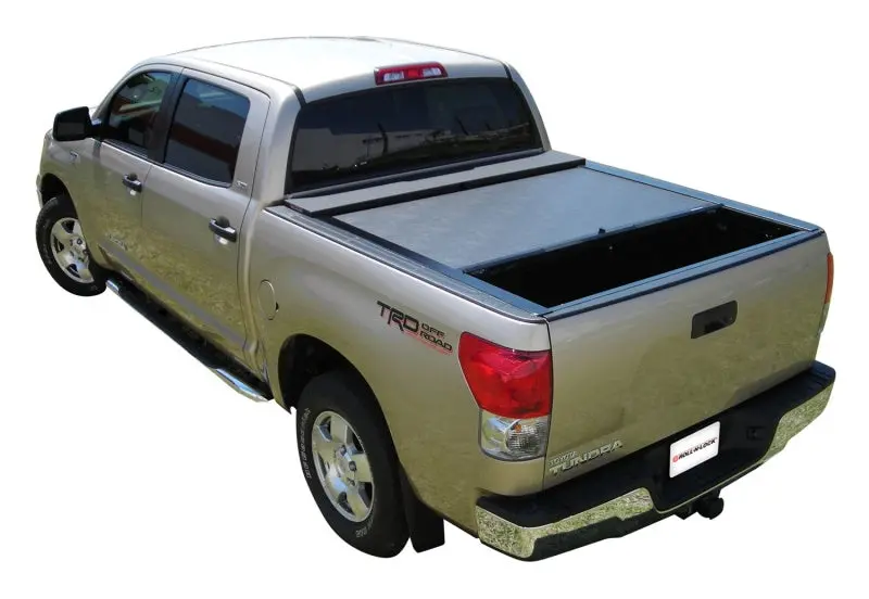 Roll-N-Lock M-Series Soft Retractable Tonneau Cover 6.5' Fits 2007-21 Tundra Regular/Double Cab 1