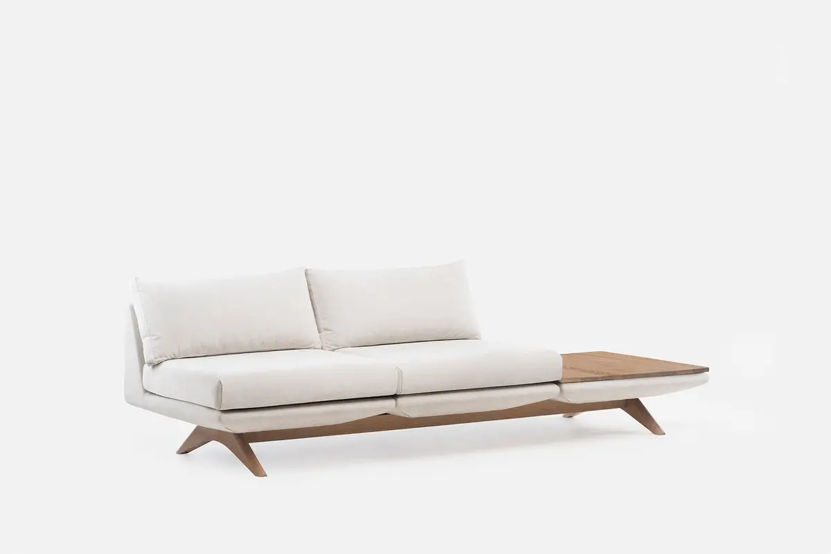 Hepburn Modular 3-Unit Daybed With Coffee Table 1