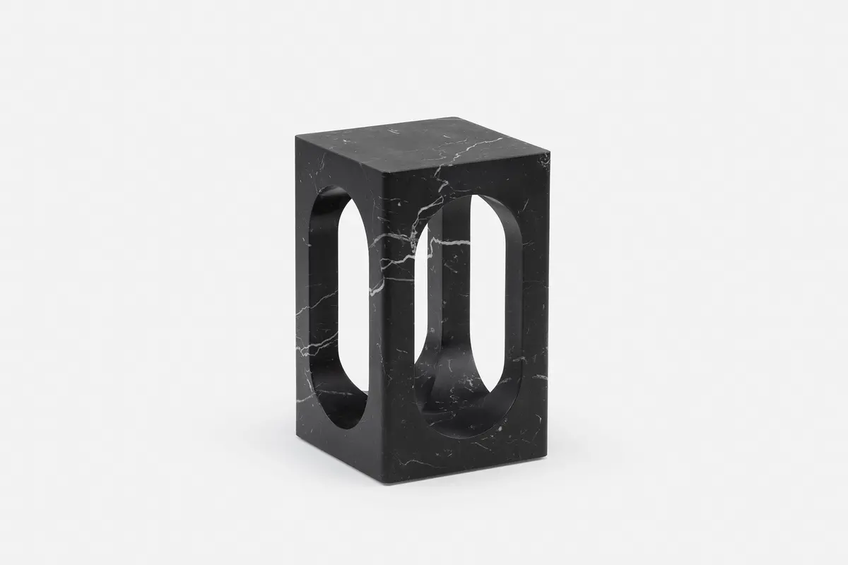 Carlo Sidetable 1