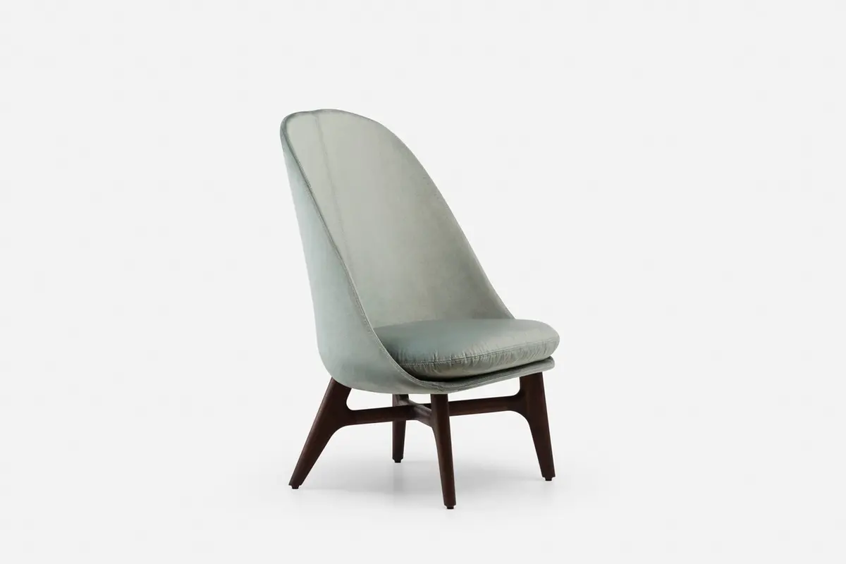 Solo Lounge Chair 1