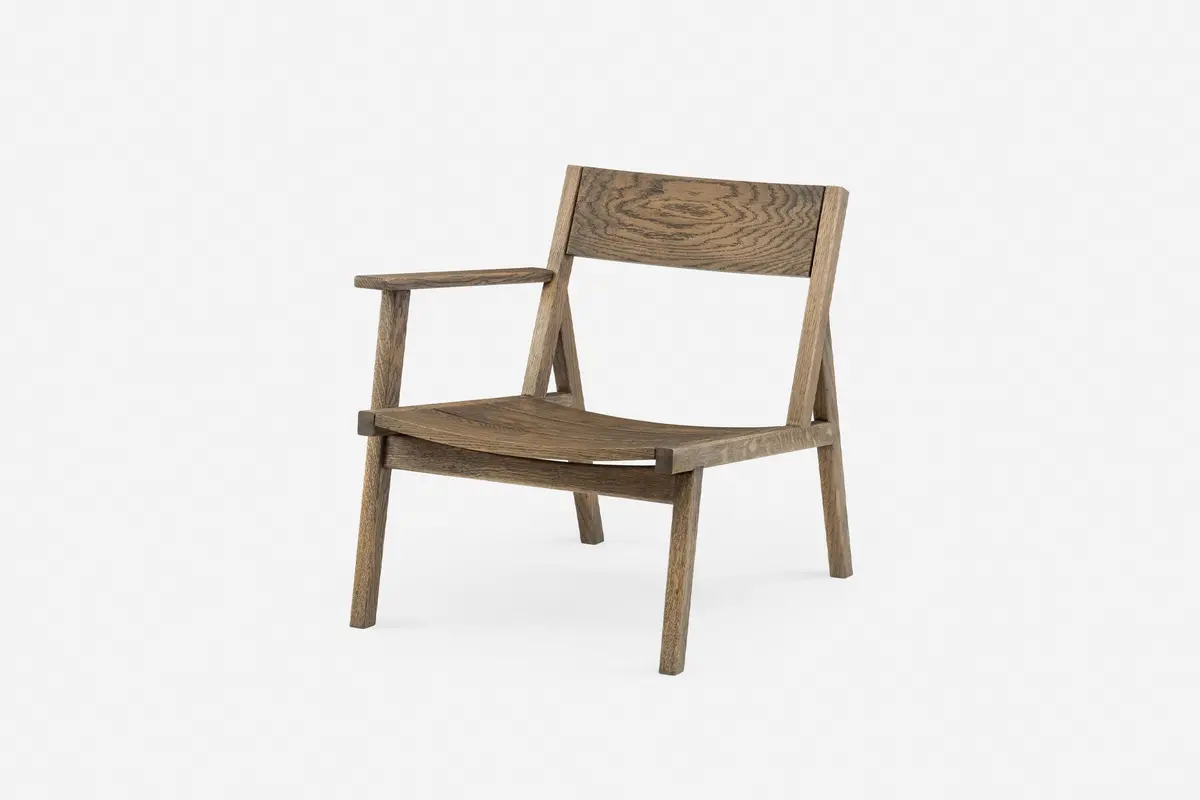 98.6°F Outdoor One Armed Lounge Chair 1