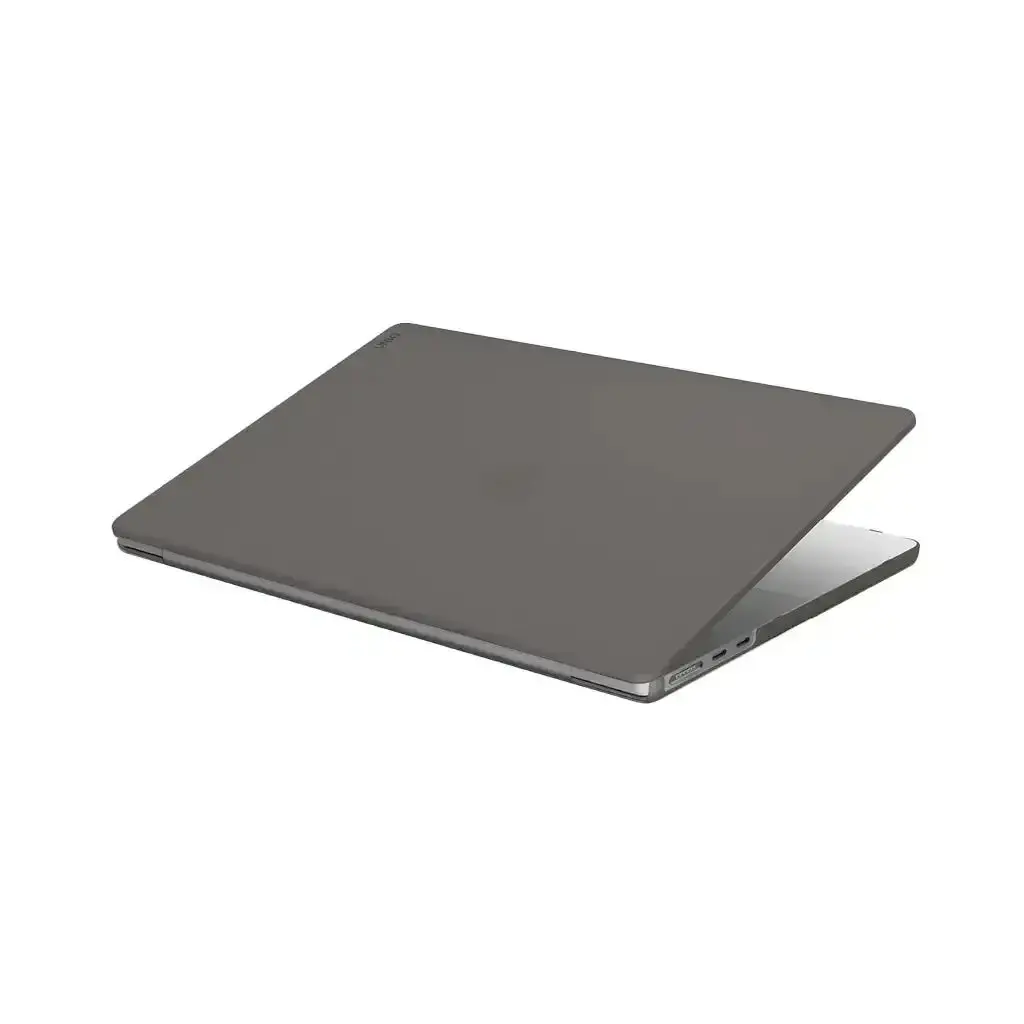 Uniq - Claro Macbook Case - Twarde Etui Na Macbooka 1