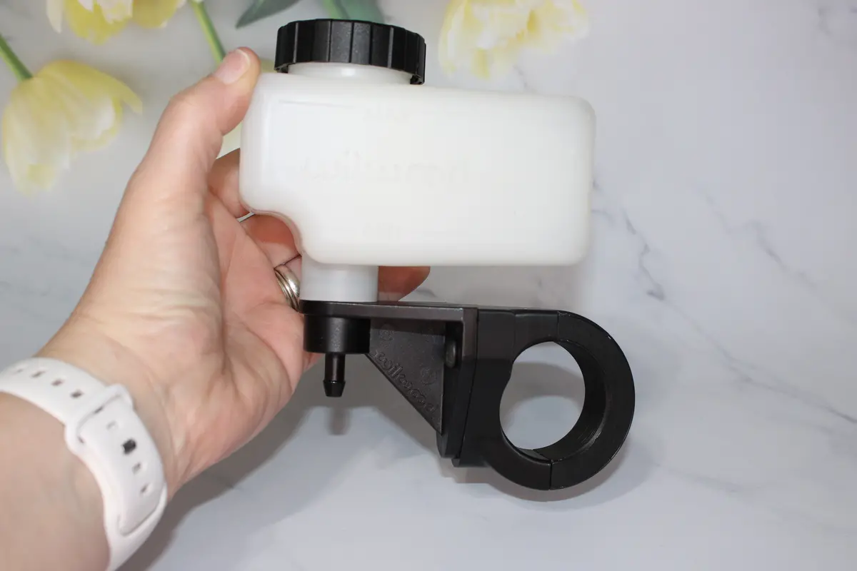 Willwood Remote Reservoir Bar Mount 1