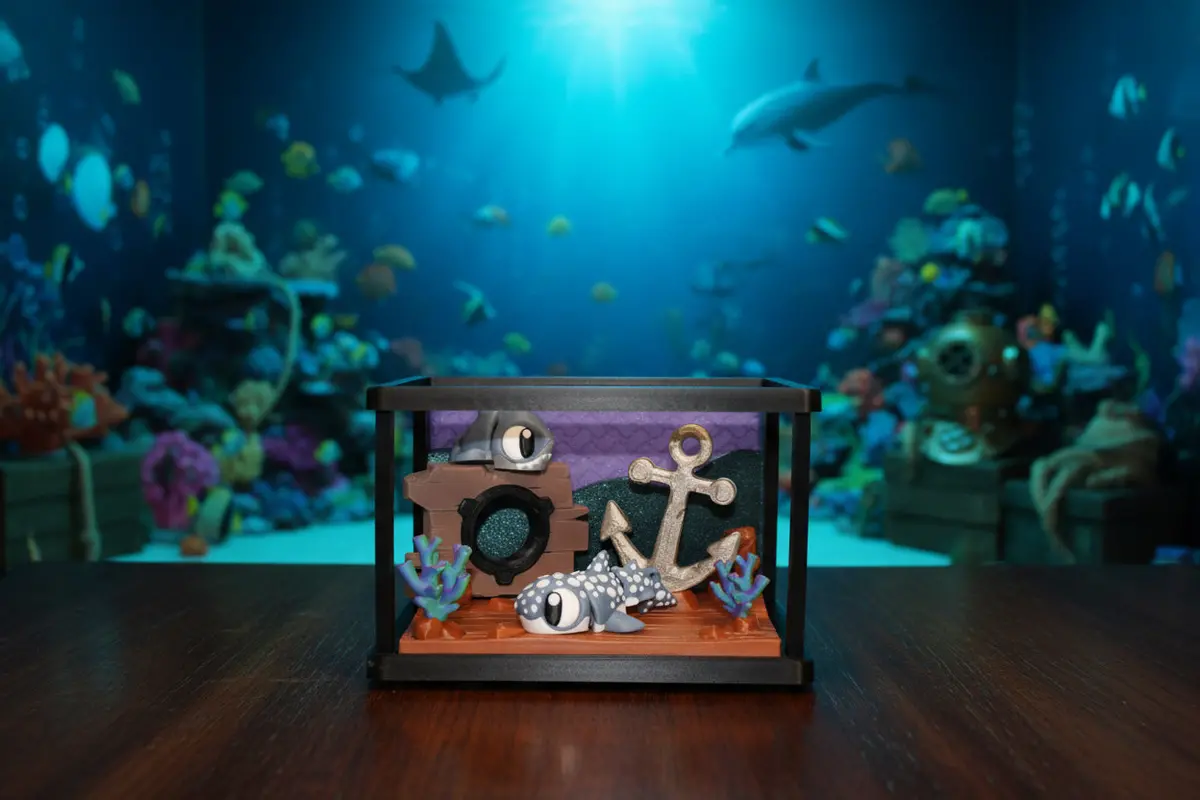 Deep Sea Tank Design Showcase-3D Printed Flexi Fidget- Comes With 2 Flexi Sharks 1