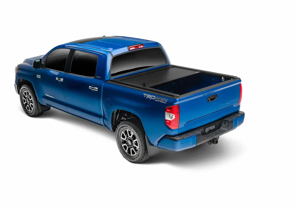 Retrax Hard Manual Retractable Tonneau Cover 6.5 Ft Fits 2022-25 Toyota Tundra W/ Deck Rail 2