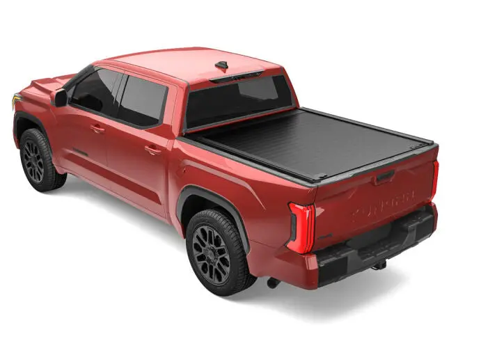 Retrax Hard Manual Retractable Tonneau Cover 8 Ft Fits 2022-25 Toyota Tundra W/ Deck Rail W/O Stake Pocket 1