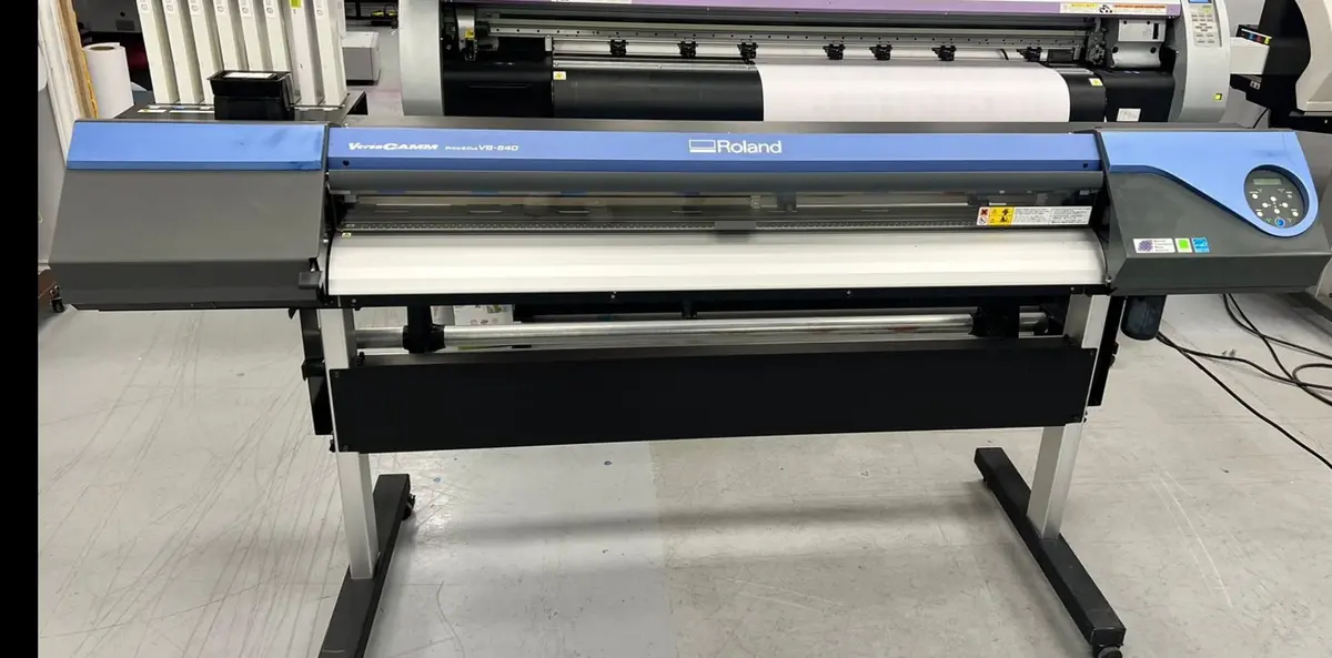 Pre-Owned Roland 54” Versacamm Vs-540(New Head) Print & Cut Eco-Solvent Vinyl Printer Cutter (Print/Cut) 1