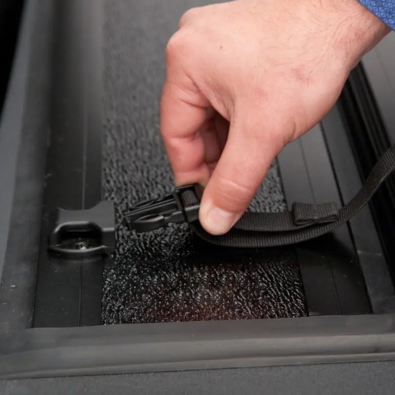 Undercover Flex Folding Tonneau Cover 6'7" Fits 2015-20 F150 2