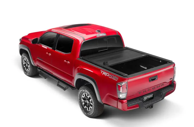 Retraxpro Xr Hard Manual Retractable Tonneau Cover 5' Fits 2005-15 Tacoma Double Cab 2