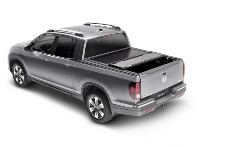 Undercover Ultra Flex Hard Folding Tonneau Cover 5' Fits 2017-23 Ridgeline 2