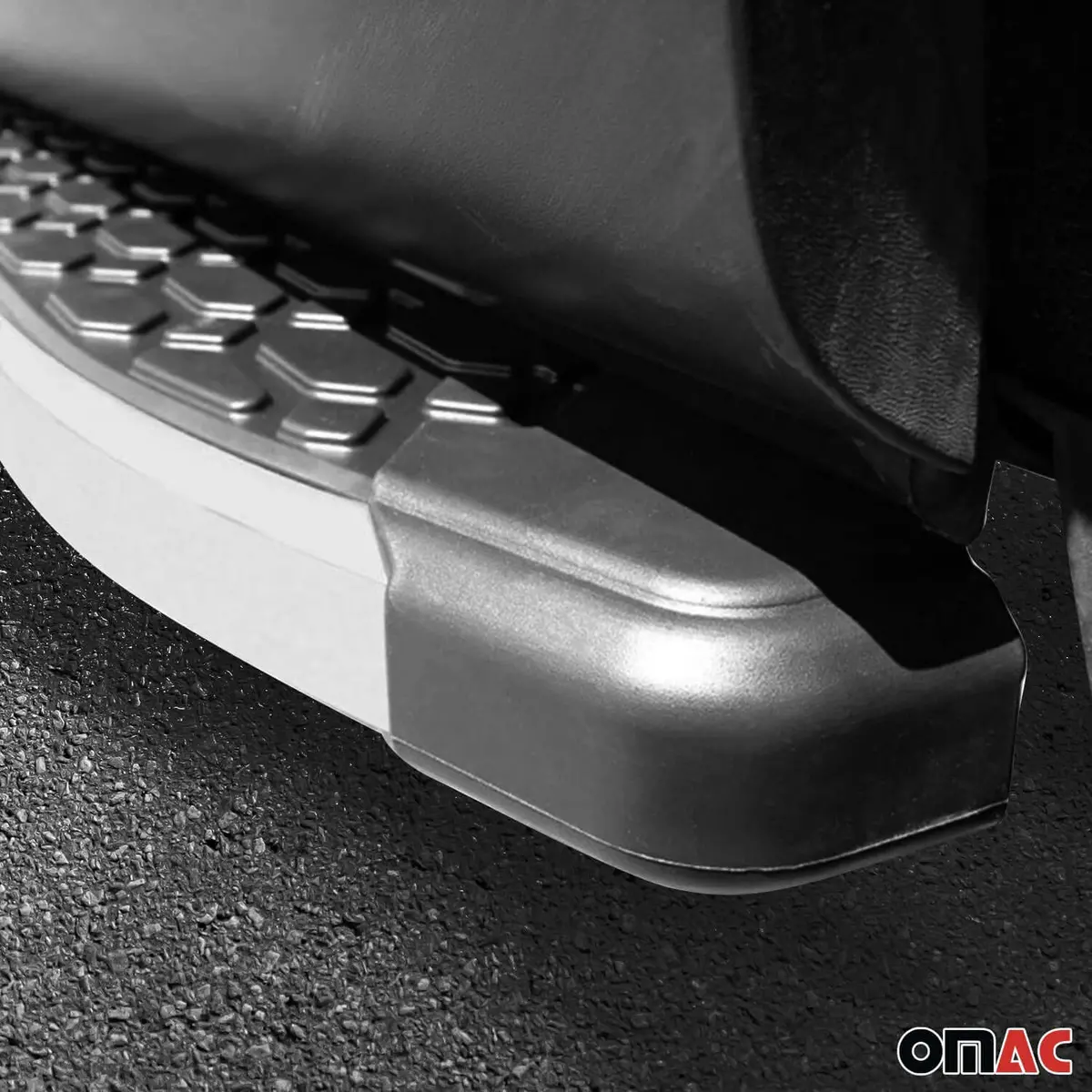 Omac Usa Aluminum Running Boards, Side Steps For Suv – Fits With 2009-2017 Audi Q5 / Sq5 – Silver & Black (2 Pcs) 1