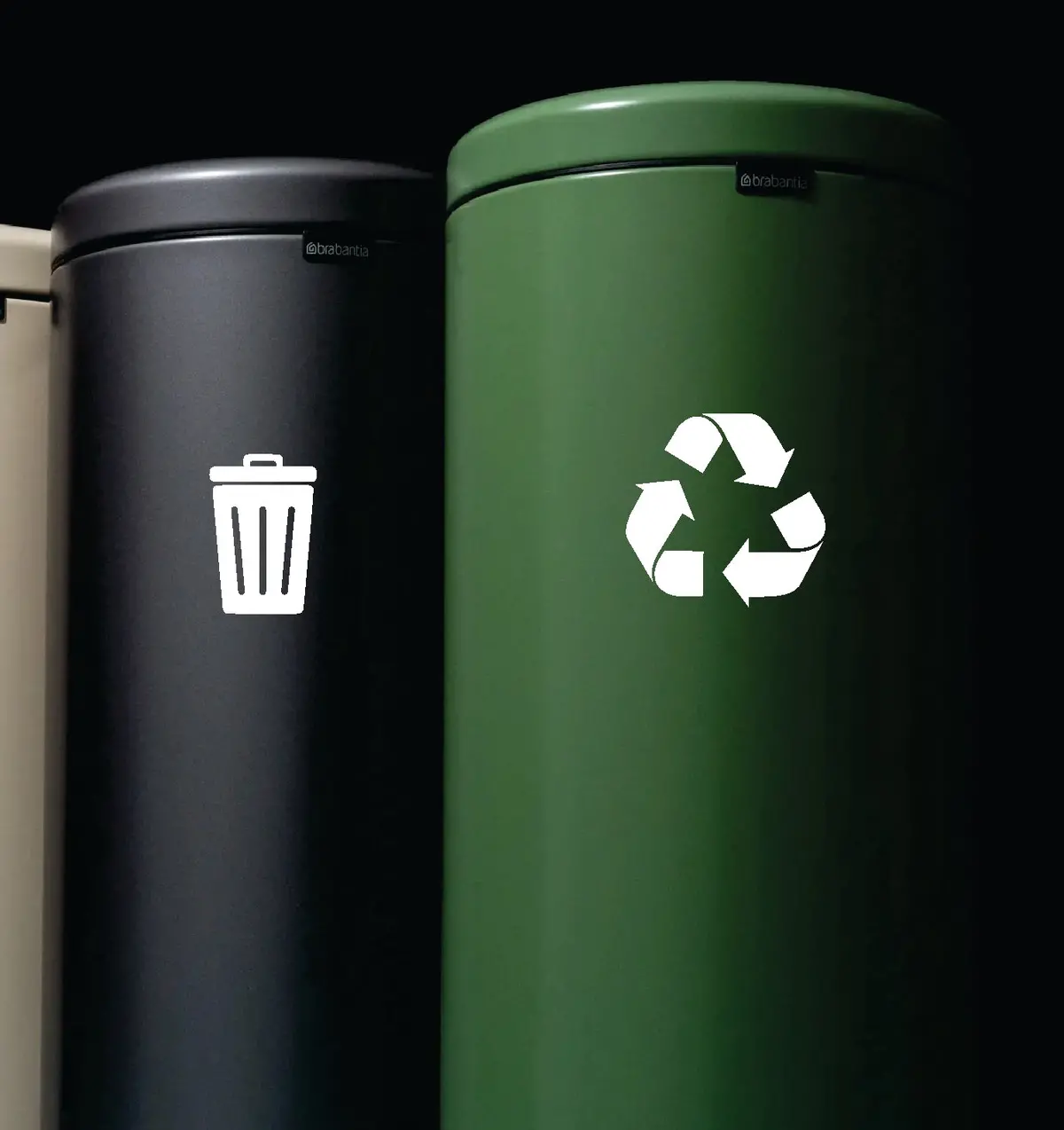 Trash Can And Recycle Bin Logo Decal Sticker Vinyl Art Home Decor Kitchen House Family Girls Mom Cute Trendy Aesthetic 1