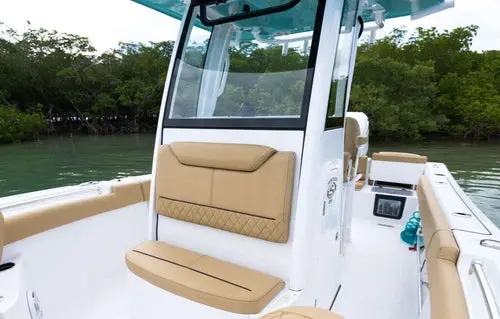 Sportsman Boats – Sportsman Boats Front Glass Windshield Panel For 231, 232, 247, & 267 Models – 16C4 / 02733K 1